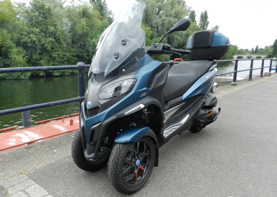 Piaggio MP3 530