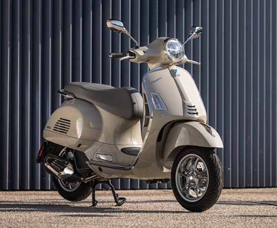 Vespa Heroimage Half 855X640 GTS